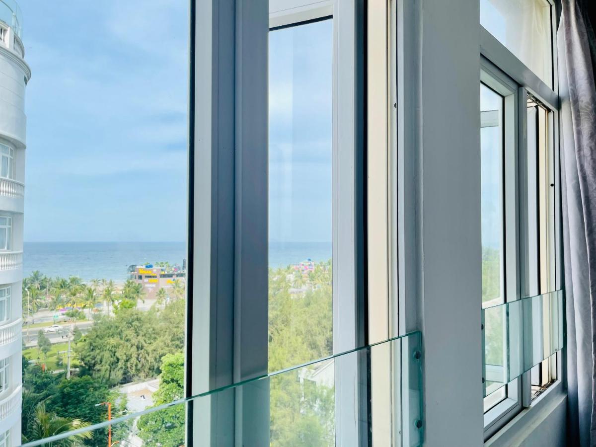 Queen Palace Sea View Hotel Дананг Экстерьер фото