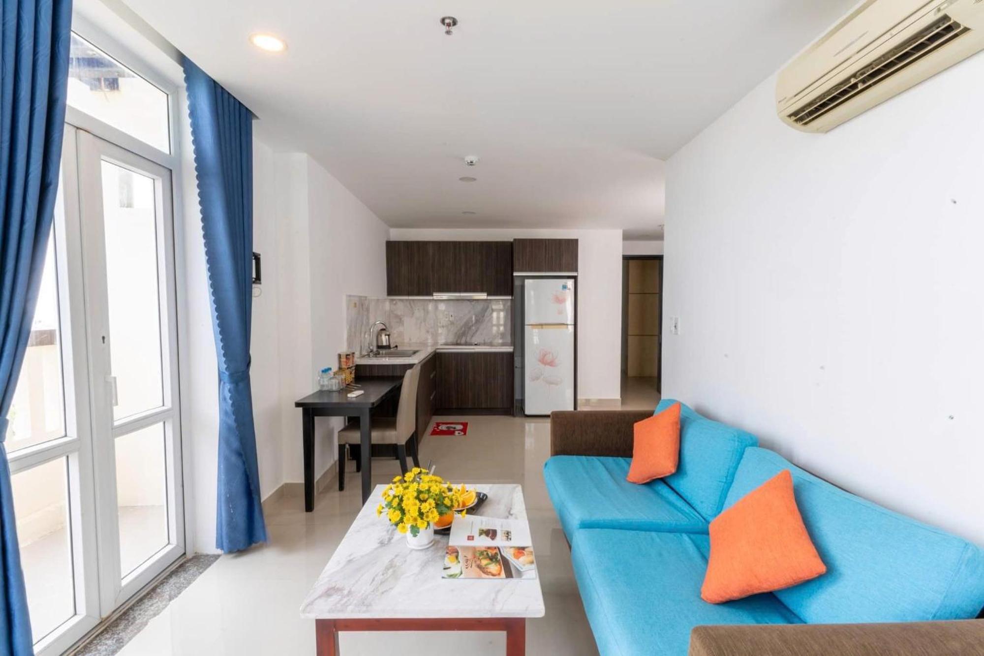 Queen Palace Sea View Hotel Дананг Экстерьер фото