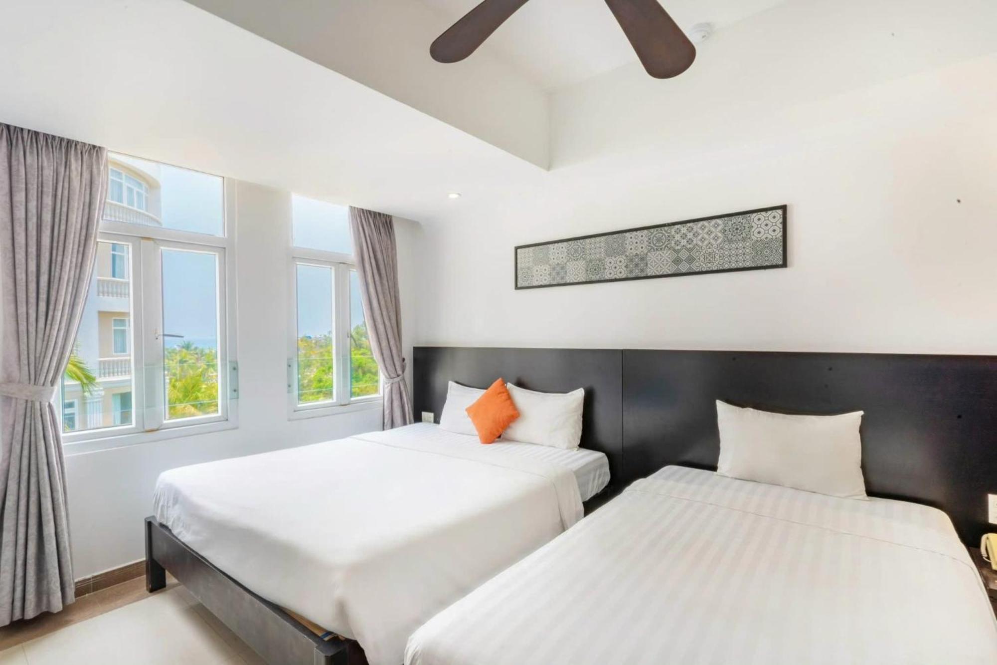 Queen Palace Sea View Hotel Дананг Экстерьер фото